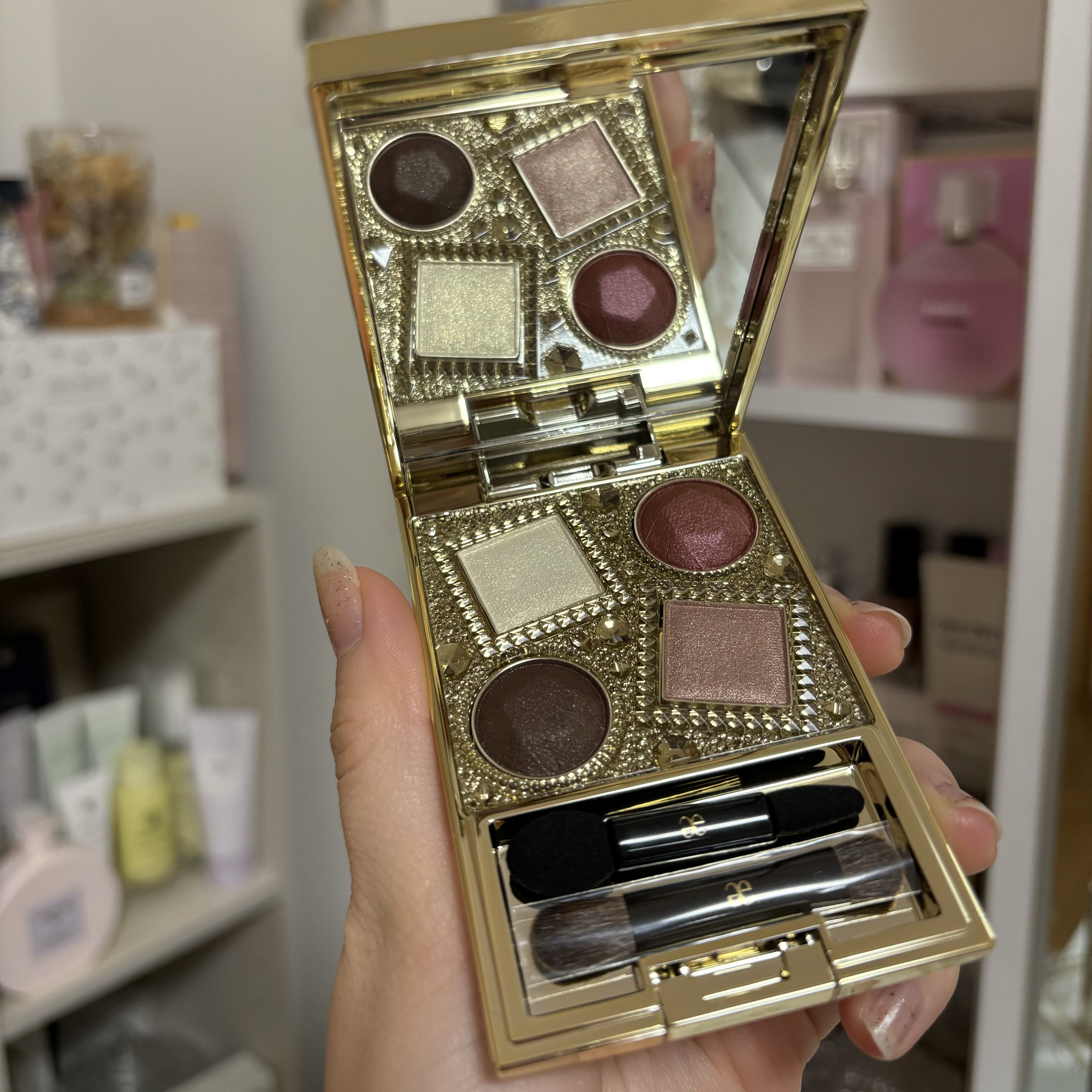 エレガンス コフレ パルピタン/Elégance/メイクアップキットを使ったクチコミ（3枚目）