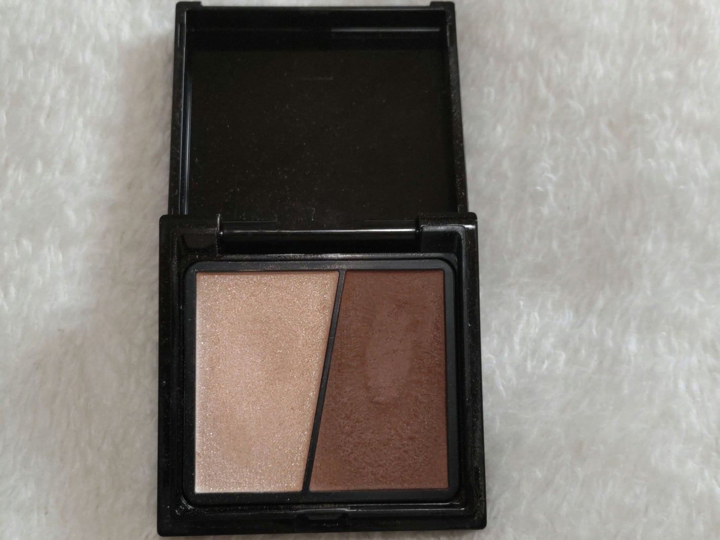 3Dクリエイトニュアンスパウダー/KATE/ハイライトを使ったクチコミ(3枚目)