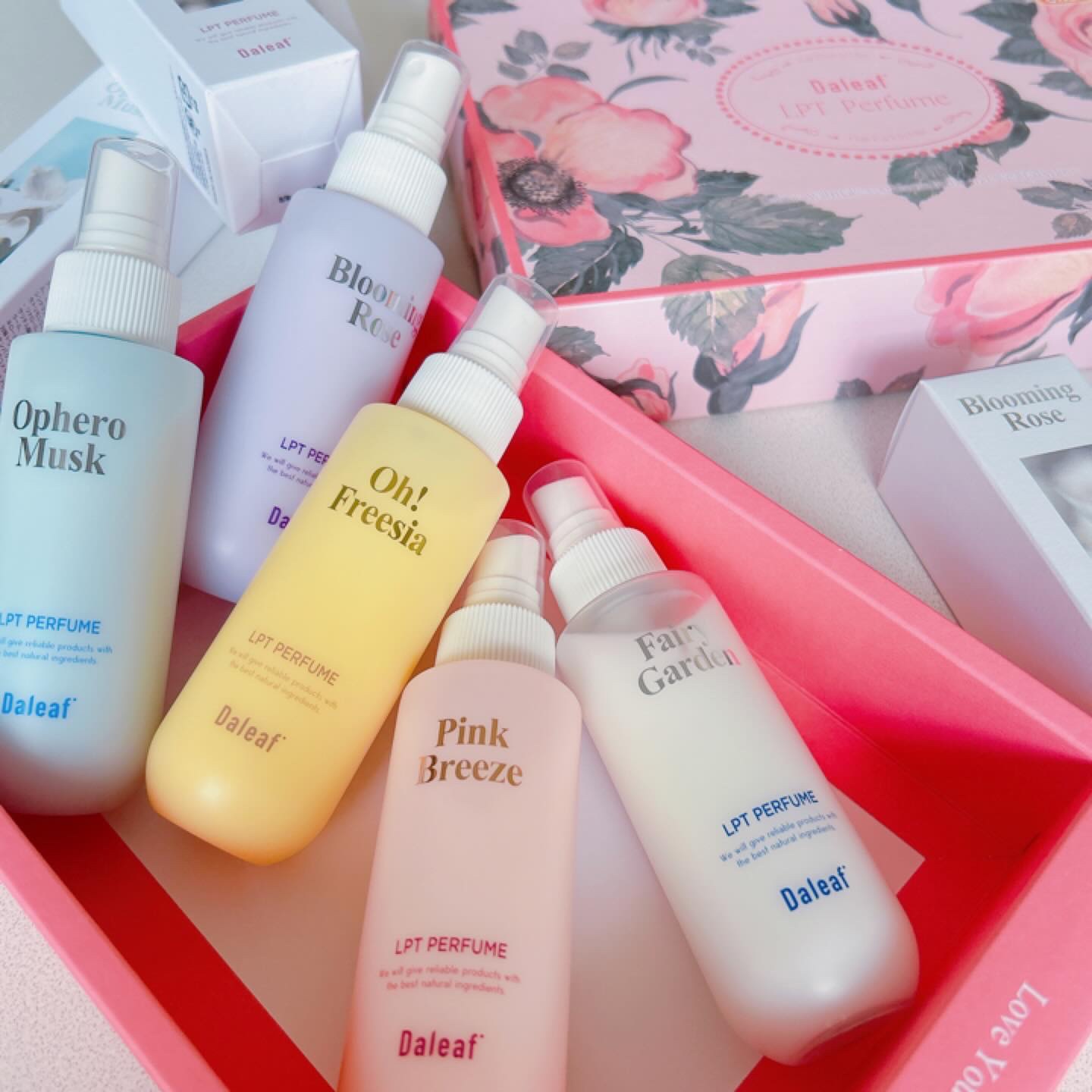 パフュームヘアパックインミスト Pink Breeze/Daleaf/アウトバストリートメントを使ったクチコミ（3枚目）