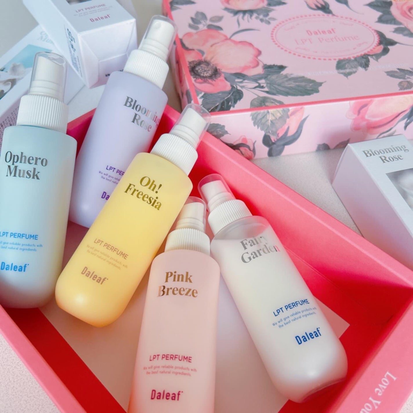 パフュームヘアパックインミスト Pink Breeze/Daleaf/アウトバストリートメントを使ったクチコミ(3枚目)