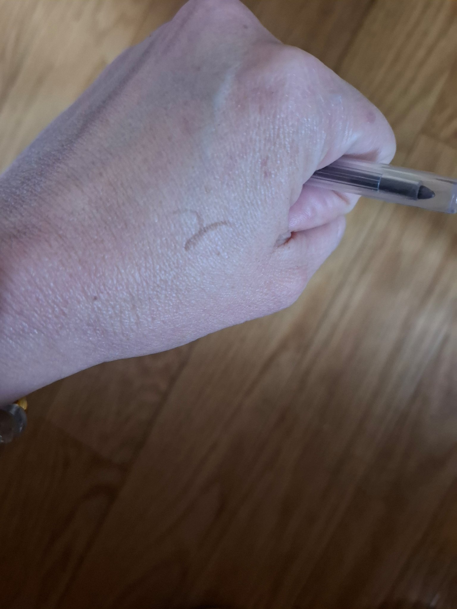 LP オートマティックアイライナーペンシルN/La Pensee/ペンシルアイライナーを使ったクチコミ（2枚目）