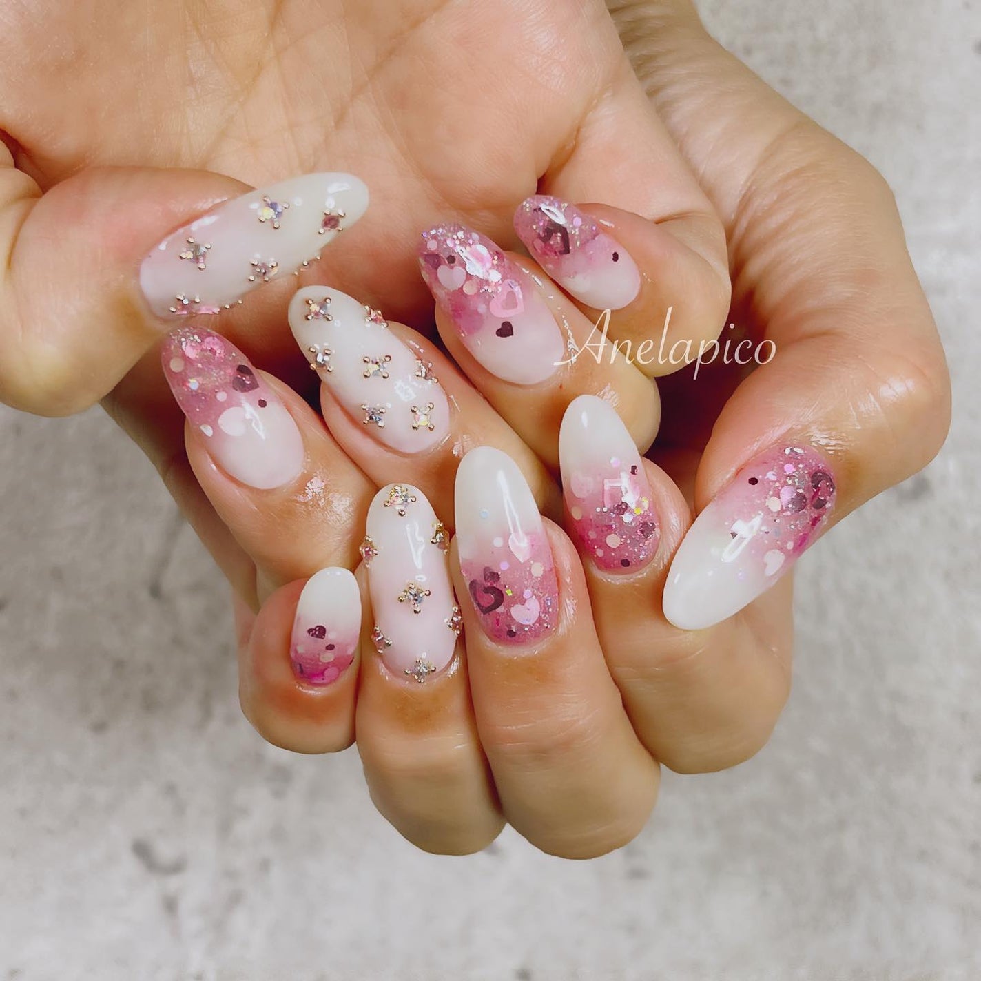 mamico on LIPS 「*バレンタイン満載の❤️❤️ネイル✨ラブリー過ぎたけど自己満足..」(1枚目)