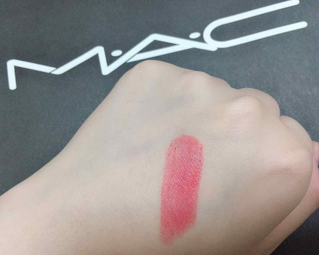 プレンティ オブ パウト プランピング リップスティック/M・A・C/口紅を使ったクチコミ（2枚目）