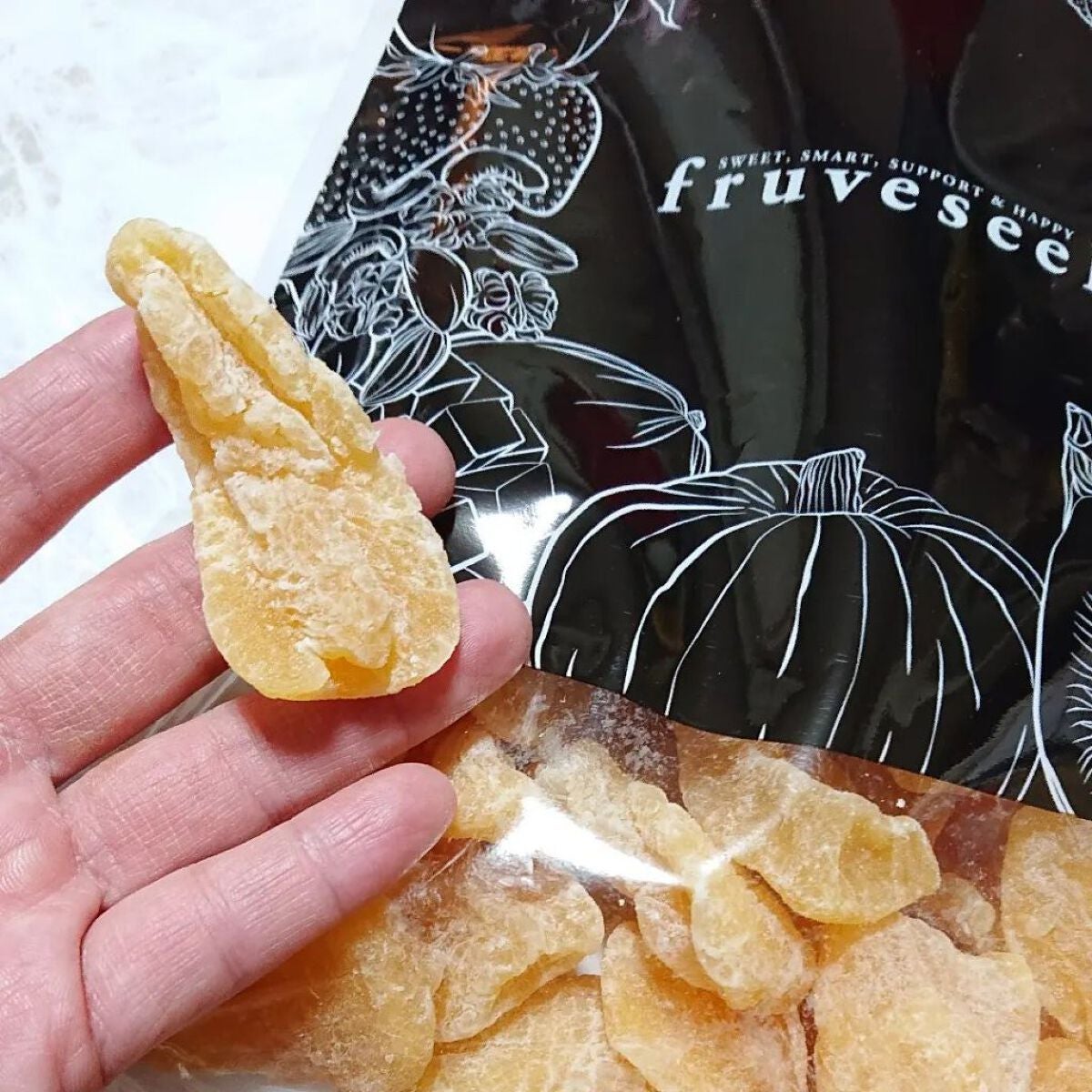 ir_uuy on LIPS 「ドライりんごお試しさせていただきました💕青森産のりんごをセミド..」(3枚目)