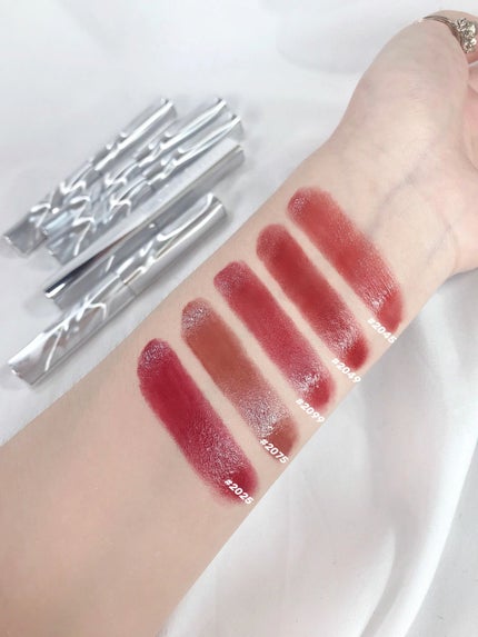 スポットライトシャイニーモイストスリムリップスティック/PERFECT DIARY/口紅を使ったクチコミ(8枚目)