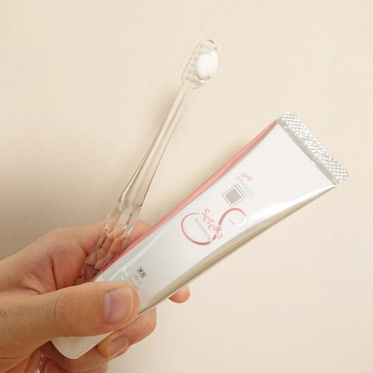 アパガードクリスタル歯ブラシ/アパガード/歯ブラシを使ったクチコミ(7枚目)