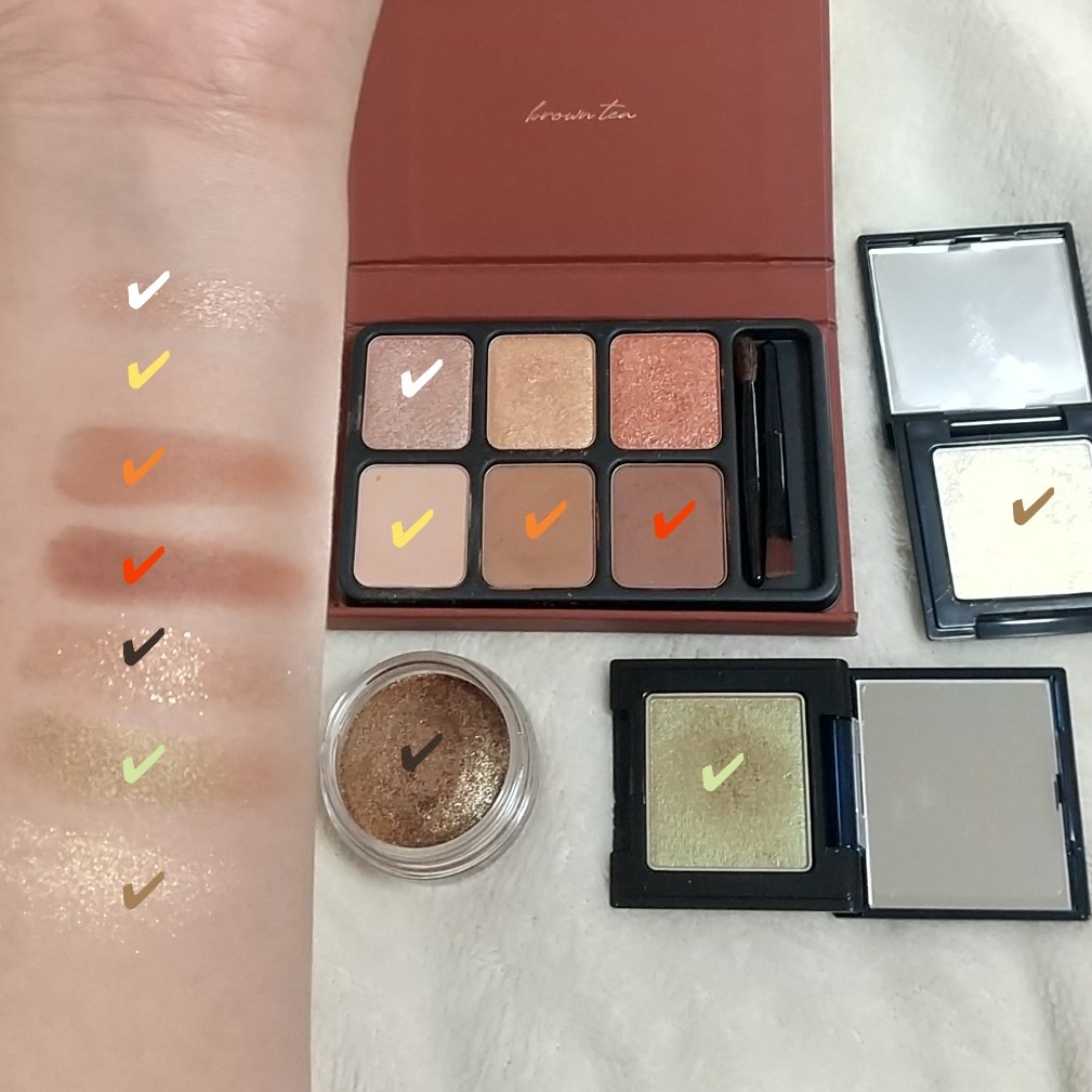 ラズル アイカラー/エレガンス ラズル /単色アイシャドウを使ったクチコミ（2枚目）