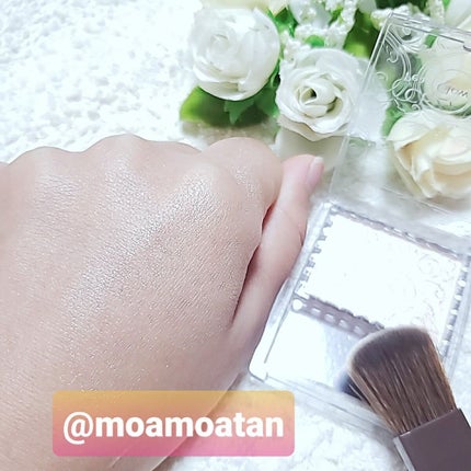 パールグロウハイライト/CEZANNE/パウダーハイライトを使ったクチコミ(4枚目)