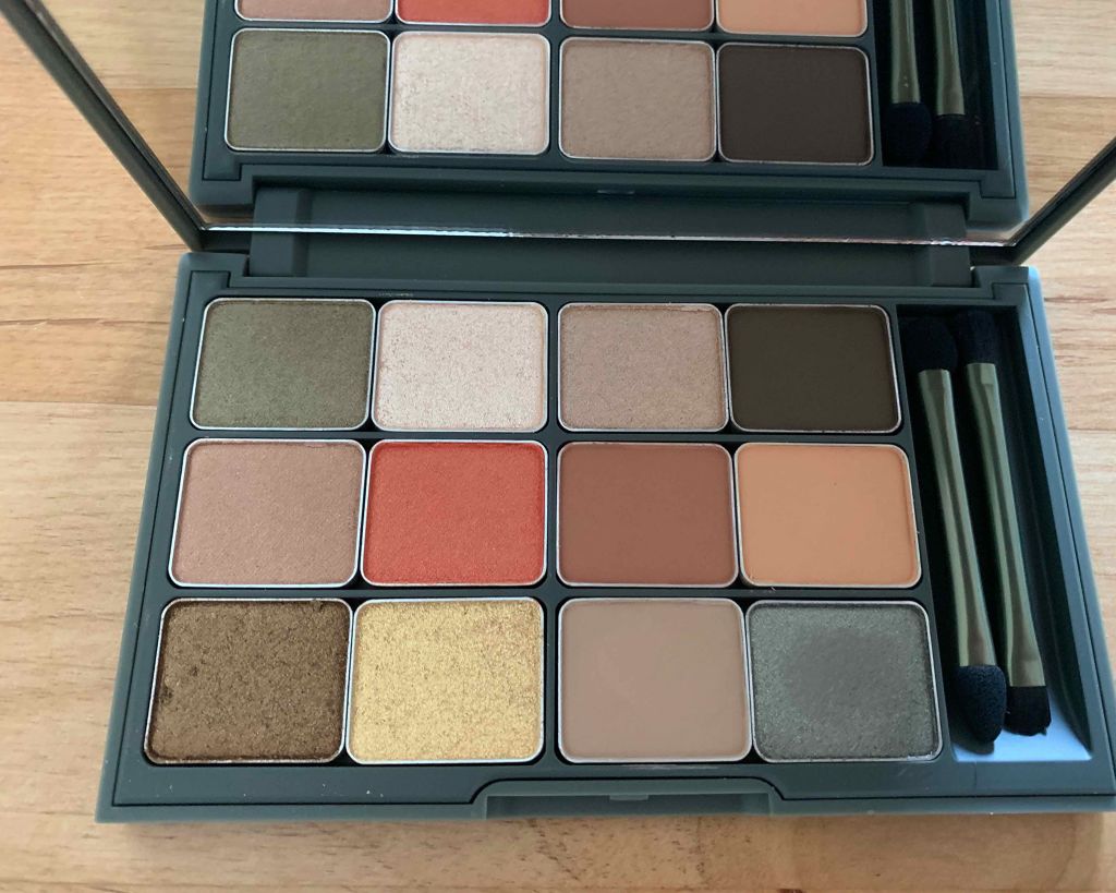 カモアイシャドーパレット/shu uemura/アイシャドウパレットを使ったクチコミ（2枚目）