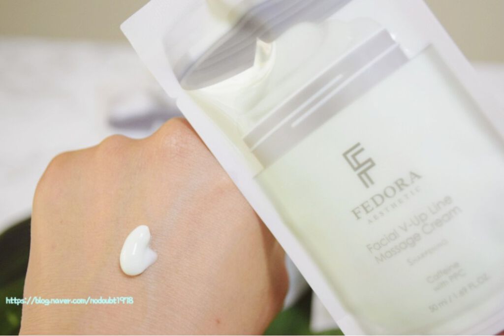  ペプチド スパ アイクリーム/FEDORA AESTHETIC/フェイスクリームを使ったクチコミ（3枚目）