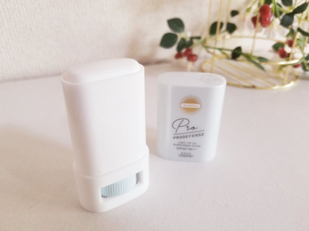 プロディフェンス ライトアップUV スティック/サンカット®/日焼け止めスティックを使ったクチコミ（2枚目）