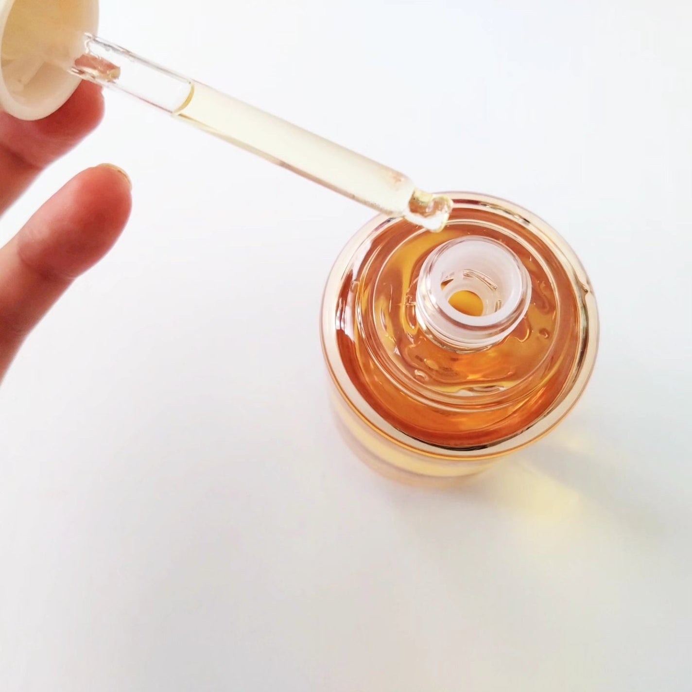 ポリッシュオイル_アプリコット/La'dor/ヘアオイルを使ったクチコミ(2枚目)