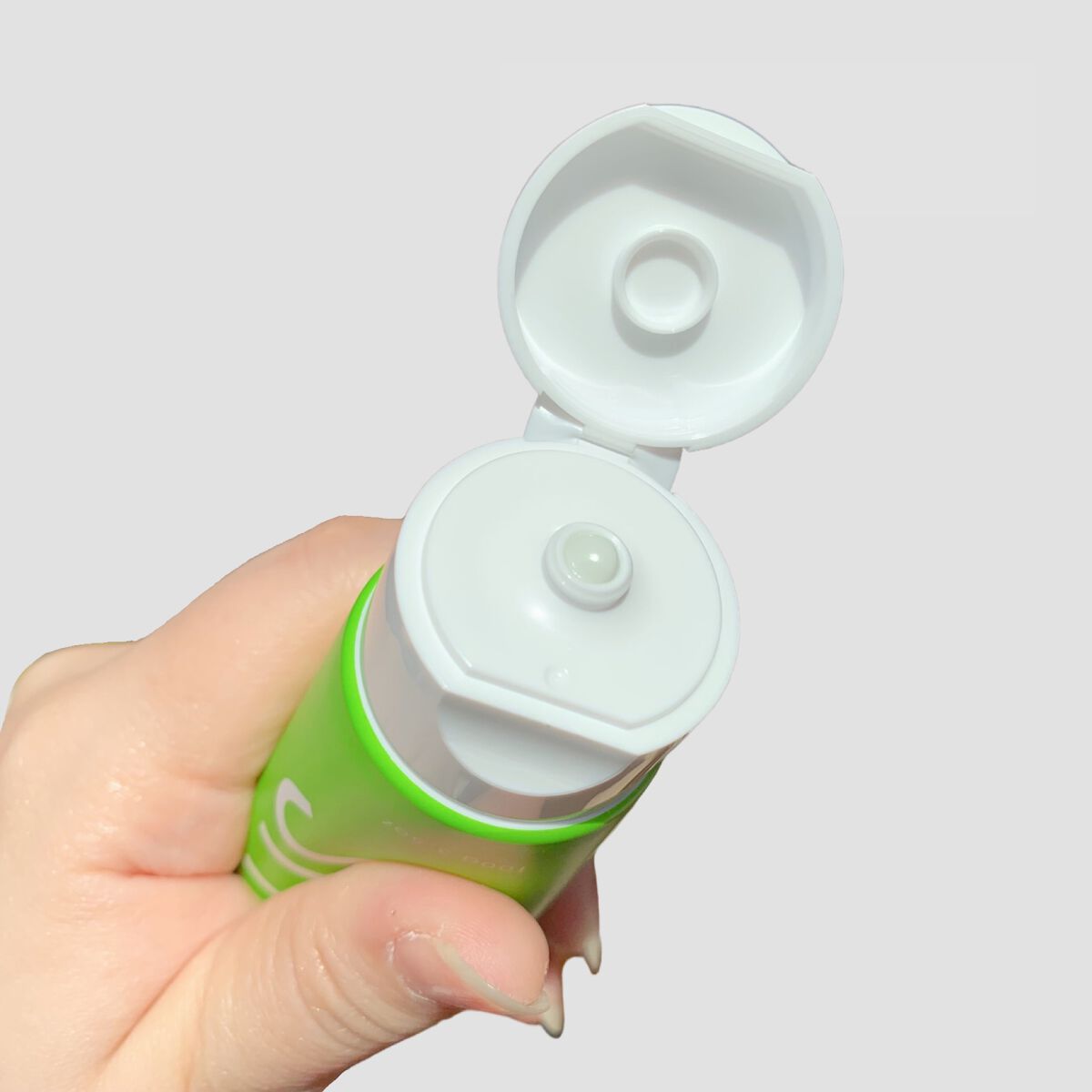 シローラクレイホワイトニング/Shirora/歯磨き粉を使ったクチコミ(4枚目)