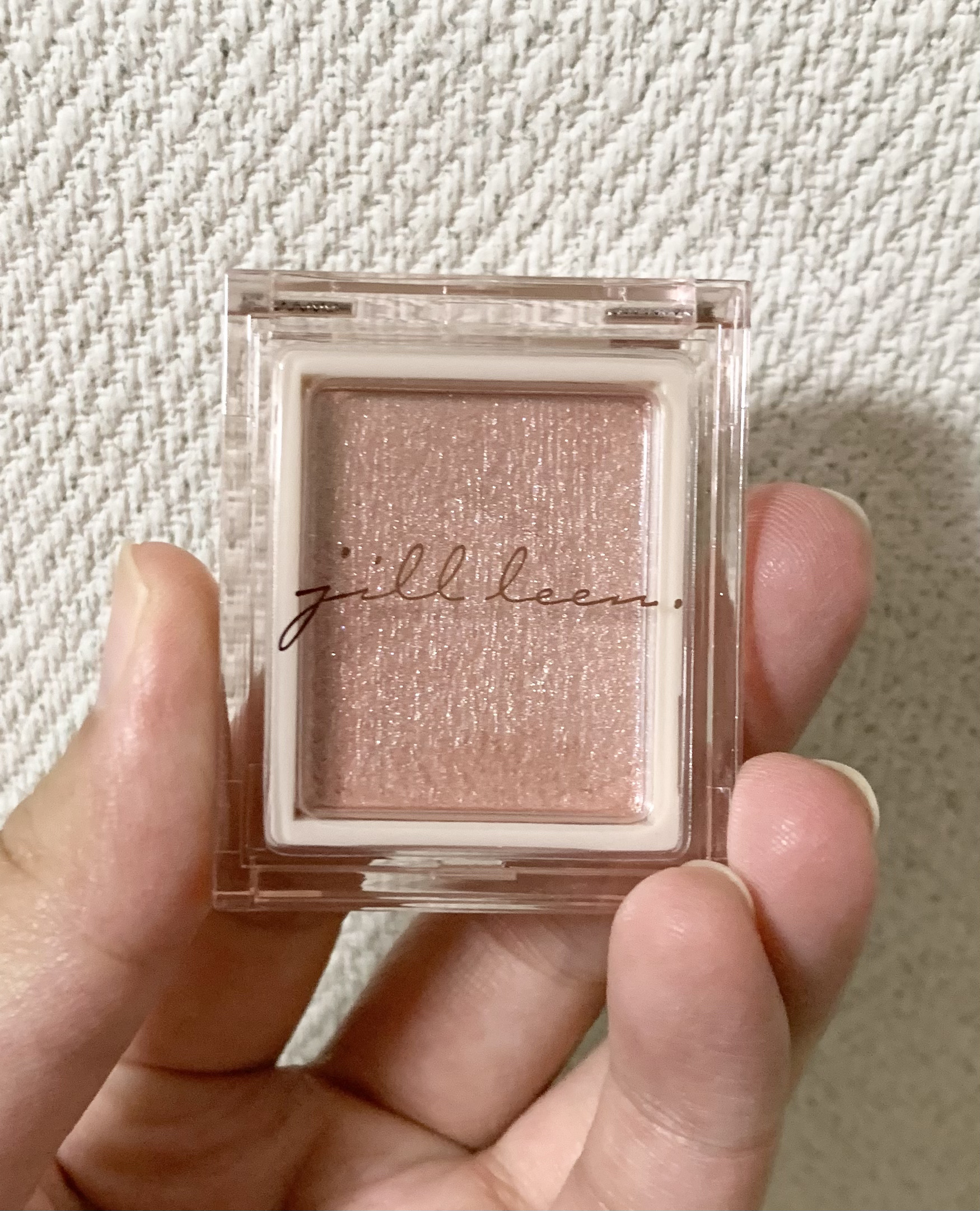 jill leen. シングルムースアイシャドウ/jill leen./単色アイシャドウを使ったクチコミ（1枚目）