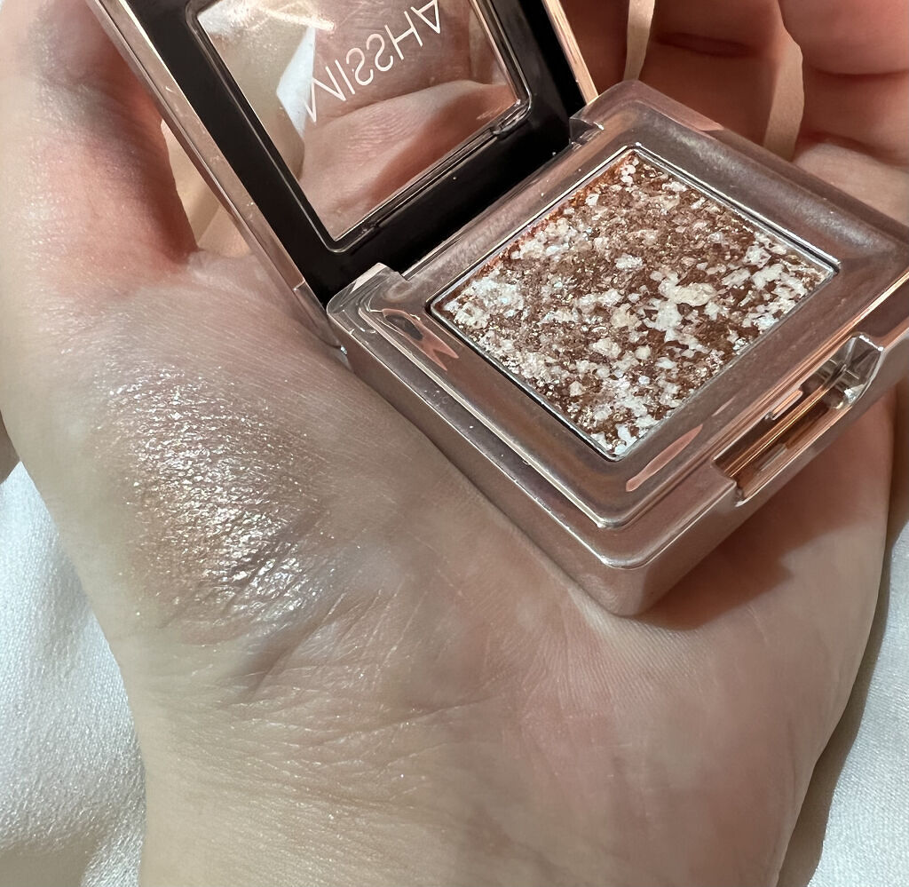 グリッタープリズム シャドウ GBR02/MISSHA/グリッターを使ったクチコミ（2枚目）