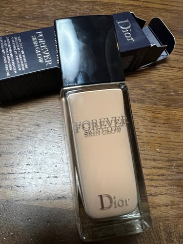 ディオールスキン フォーエヴァー フルイド グロウ/Dior/リキッドファンデーションを使ったクチコミ（1枚目）