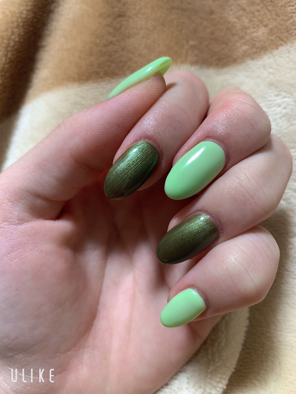 へむれんさん🍎🍏 on LIPS 「お久しぶりです🍎🍏へむれんさんです!!私生活が結構大変でして、..」(2枚目)