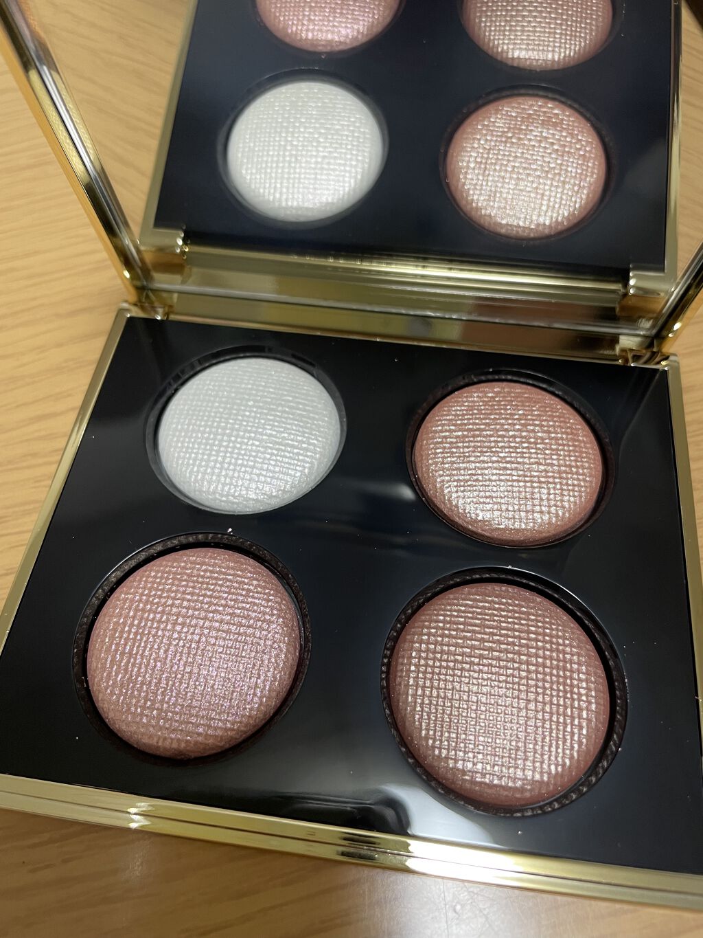 ピンク グロウ リュクス アイシャドウ パレット/BOBBI BROWN/アイシャドウパレットを使ったクチコミ（3枚目）