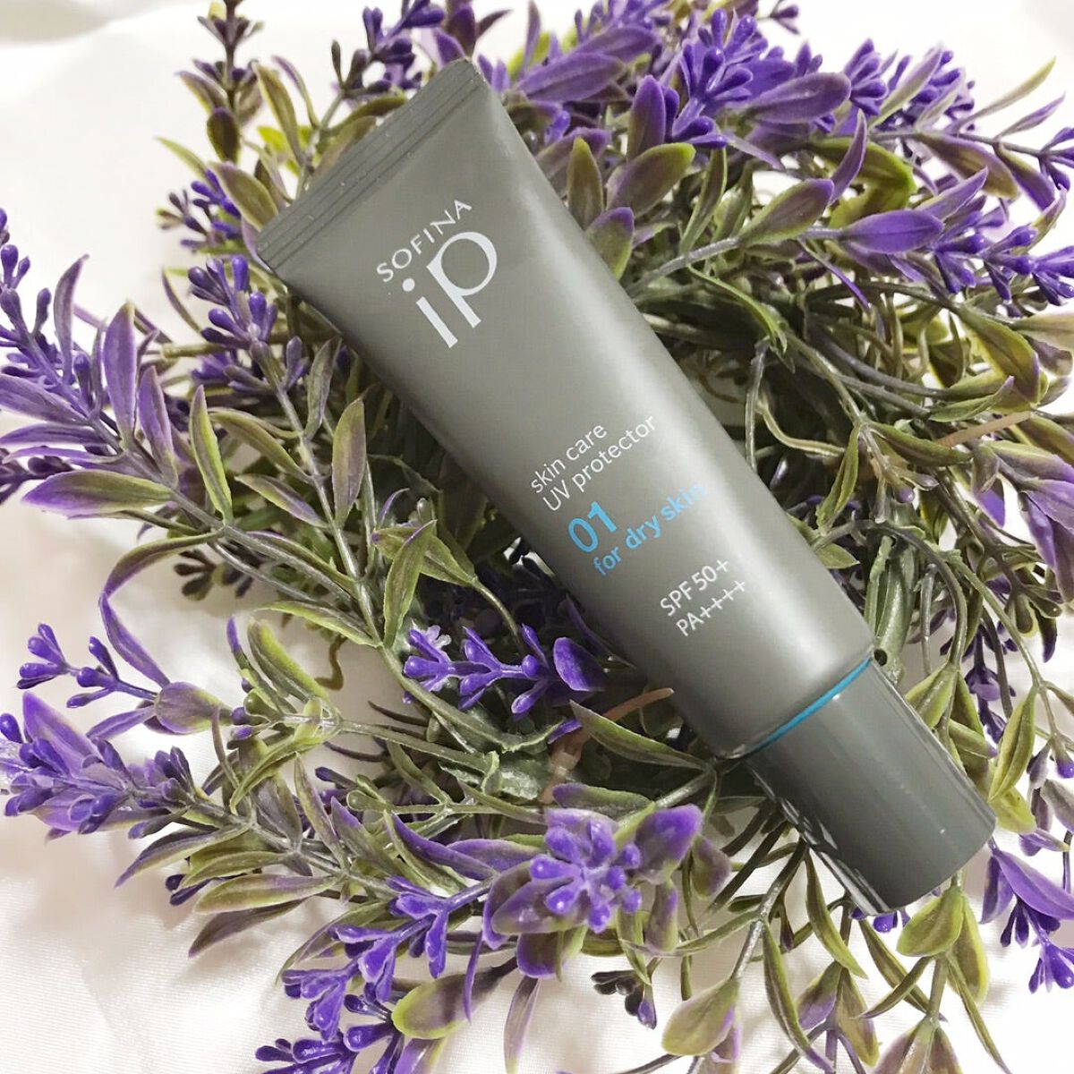 ソフィーナ iP スキンケアUV 01乾燥しがちな肌環境 SPF50+ PA++++/SOFINA iP/日焼け止めクリームを使ったクチコミ(1枚目)