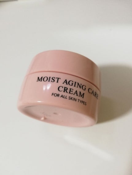 あんぱんまん on LIPS 「whomeeのエイジングクリーム期待したけど、乾燥肌、敏感肌に..」(2枚目)