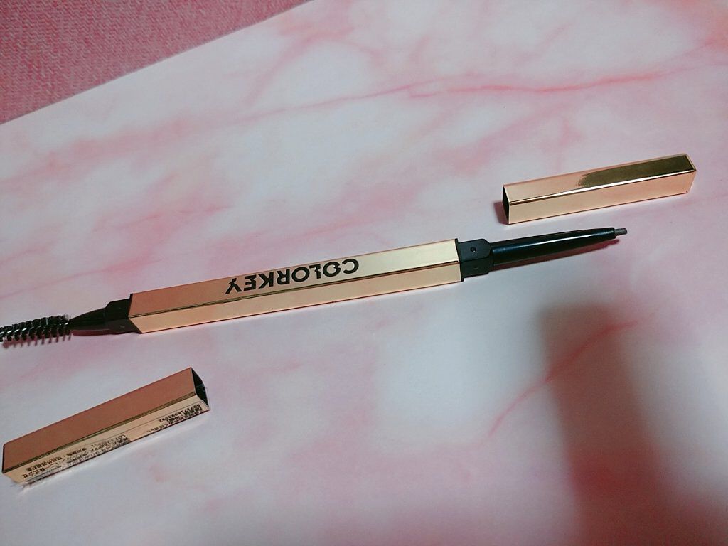 トライアングルアイブロウペンシル 01モカブラウン/COLORKEY/アイブロウペンシルを使ったクチコミ（1枚目）