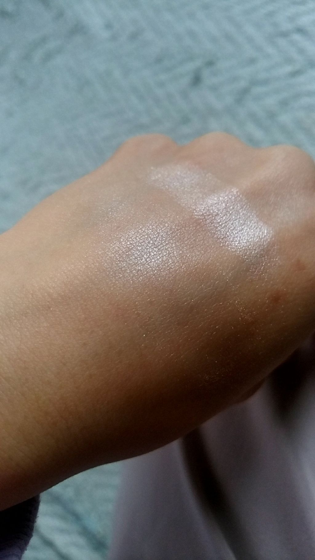 パールグロウハイライト/CEZANNE/パウダーハイライトを使ったクチコミ（2枚目）