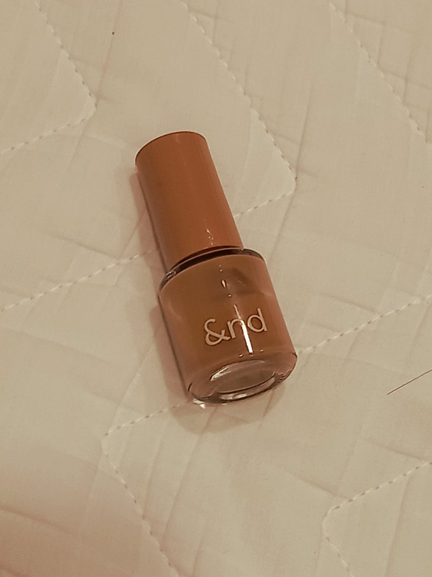 アンドバイロムアンド グラッシードロップネイル/&nd by rom&nd/マニキュアを使ったクチコミ(1枚目)