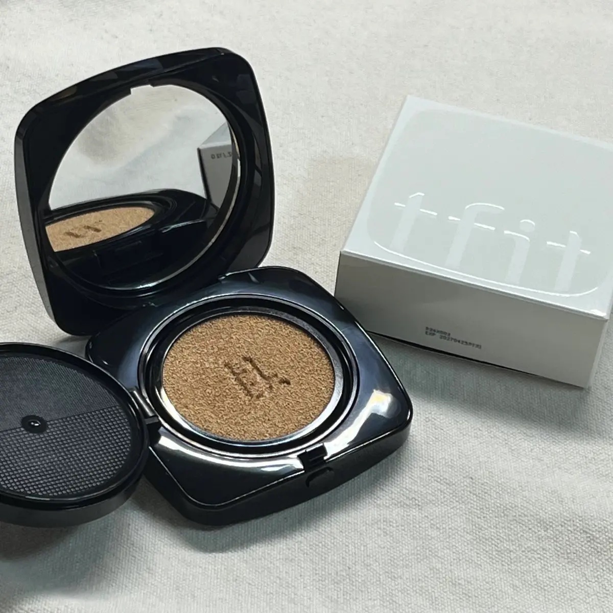 レイヤリングフィット グロークッションEX/TFIT/クッションファンデーションを使ったクチコミ（2枚目）