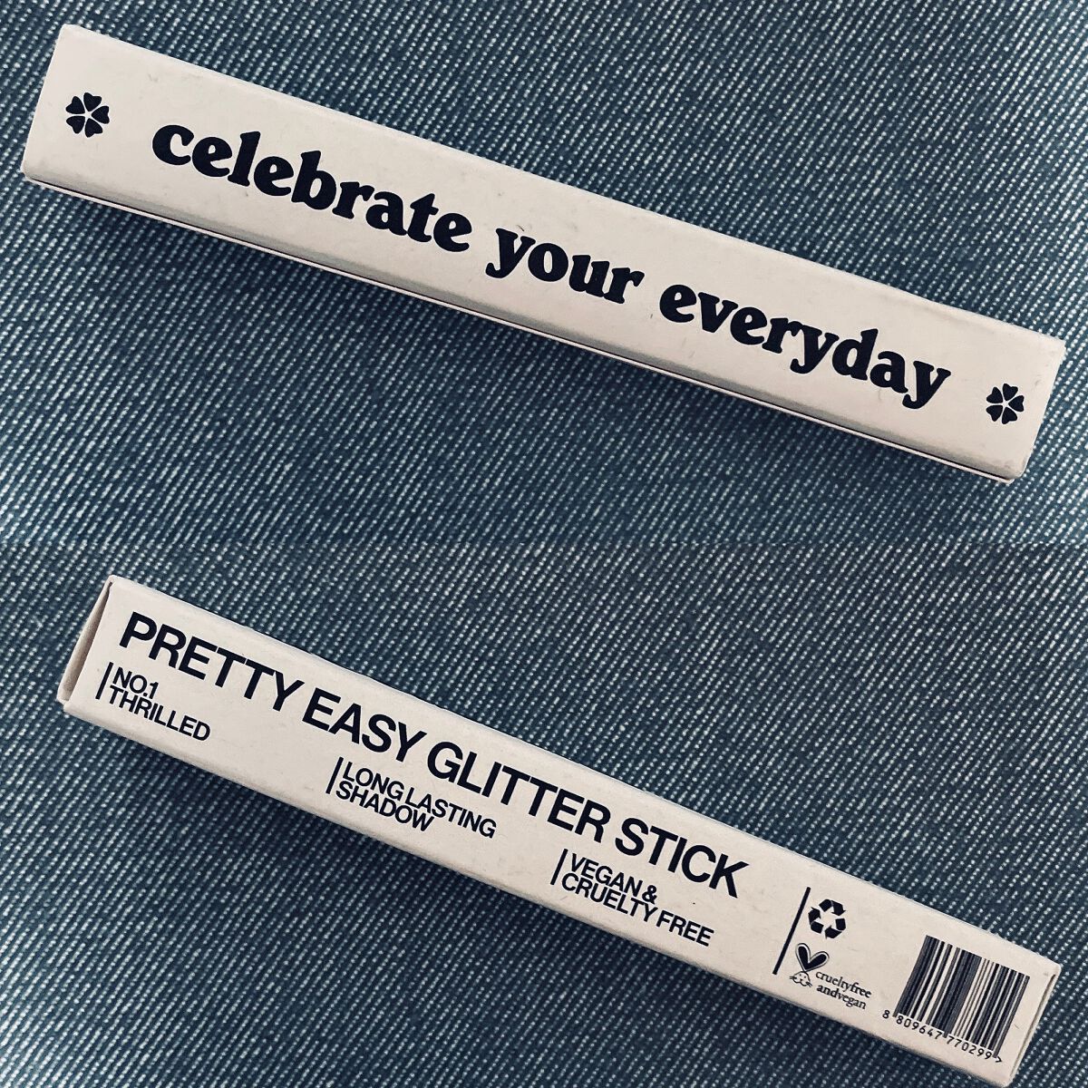 プリティー イージーグリッタースティック/unleashia/グリッターを使ったクチコミ（3枚目）