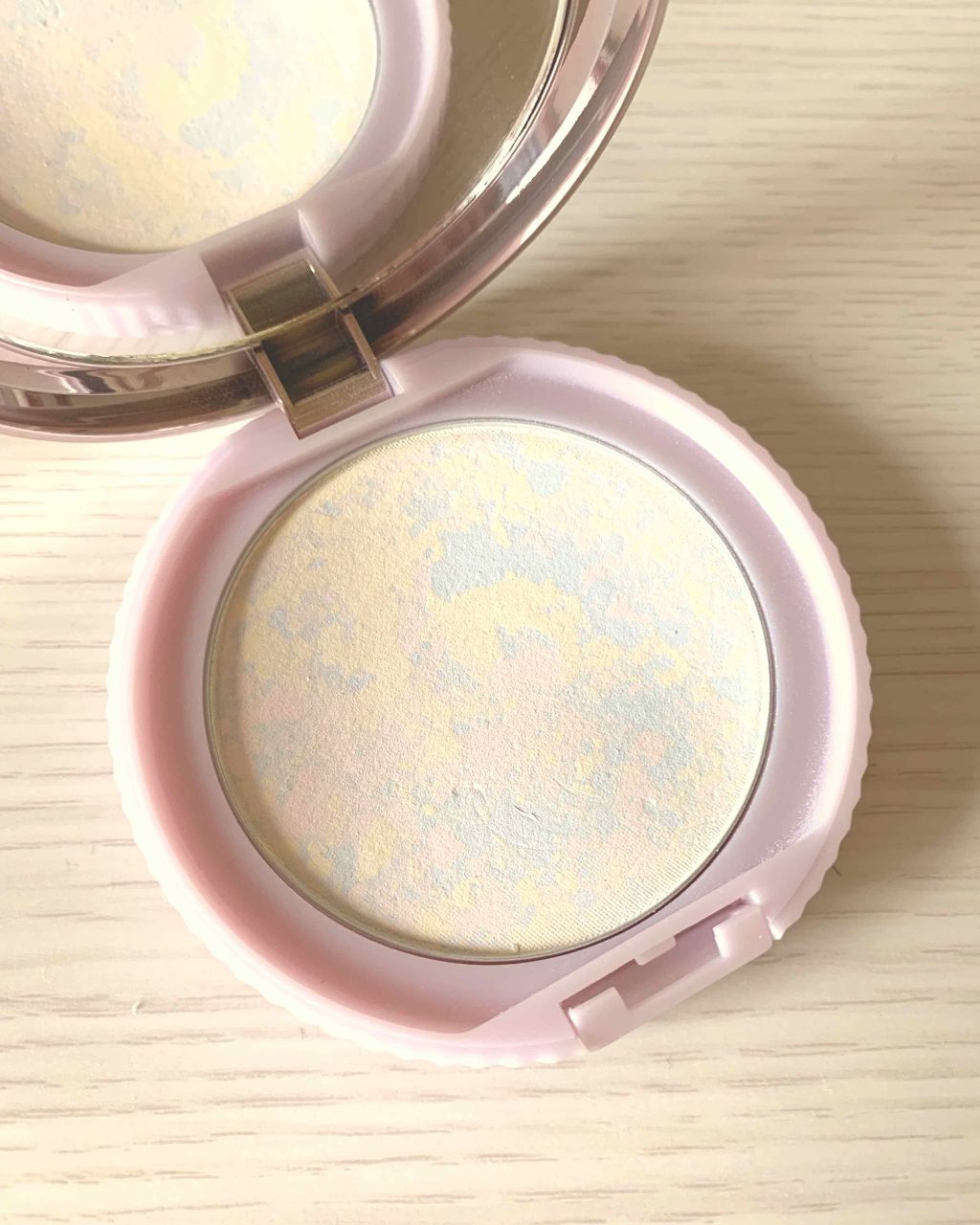 トランスペアレントフィニッシュパウダー/キャンメイク/プレストパウダーを使ったクチコミ(2枚目)