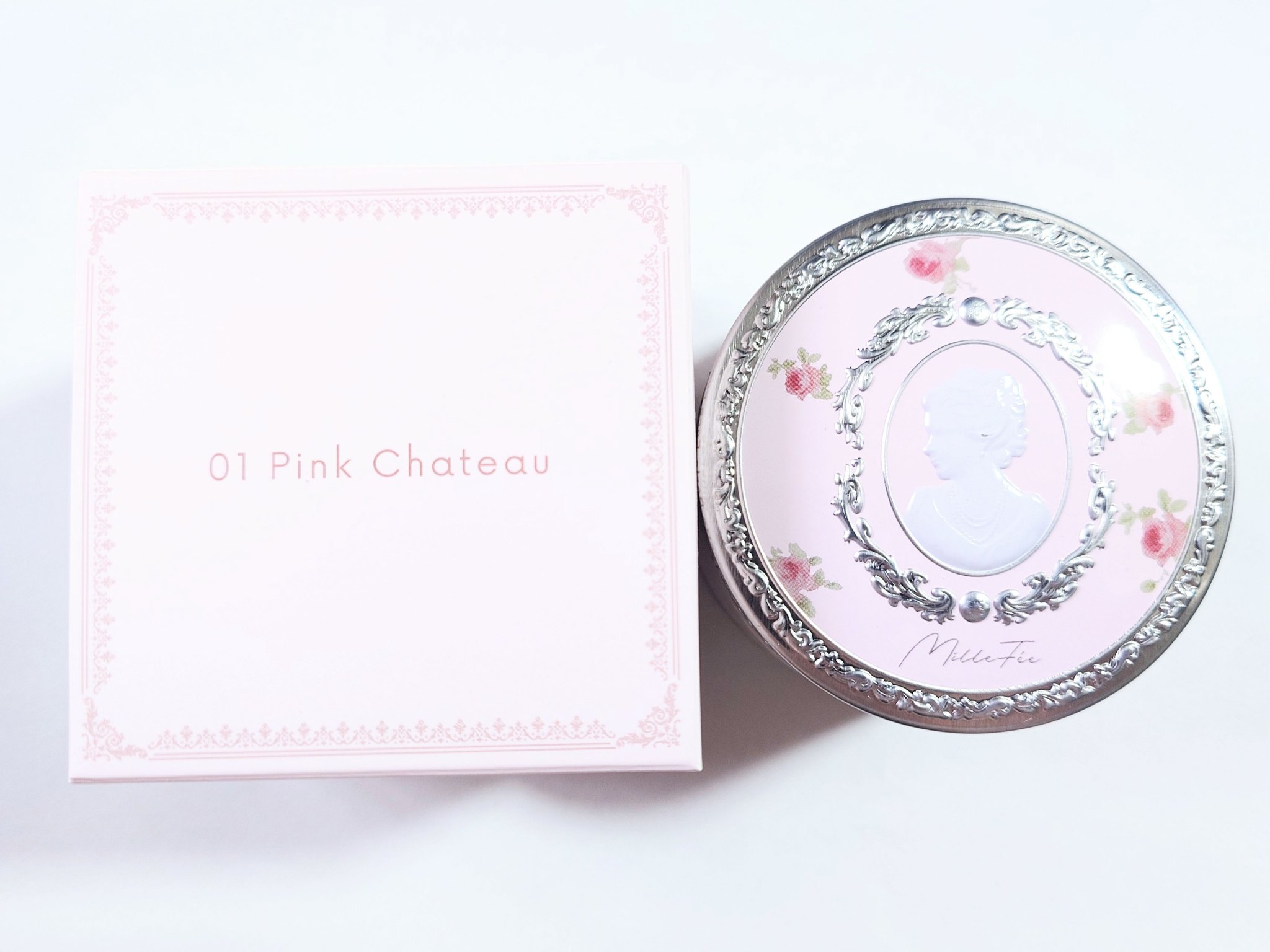アントワネットペルルフェイスパウダー 01 ピンクシャトー/MilleFée/ルースパウダーを使ったクチコミ（1枚目）