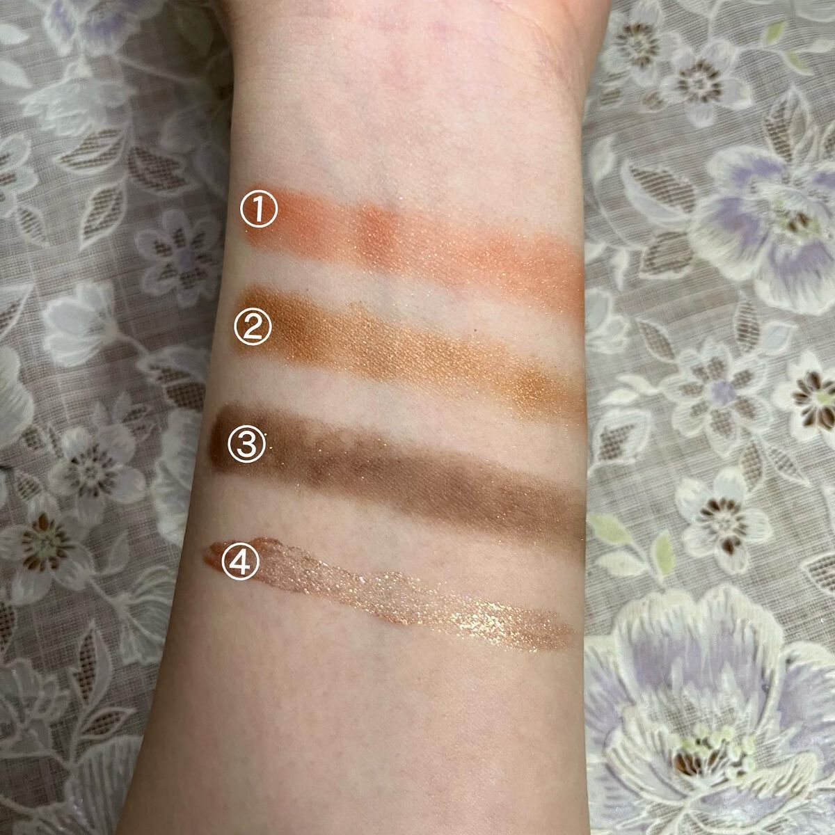 チーキーシークブラッシュ/THREE/パウダーチークを使ったクチコミ(4枚目)