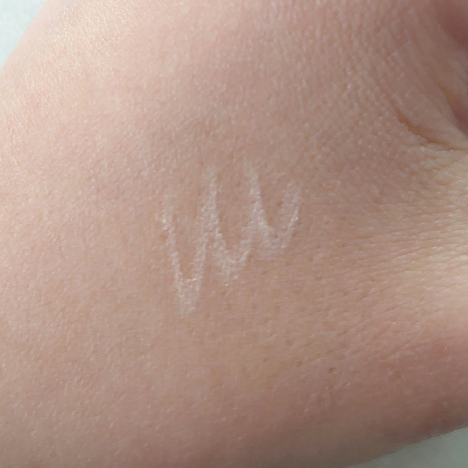 アイバッグコンシーラー/キャンメイク/ペンシルコンシーラーを使ったクチコミ（3枚目）