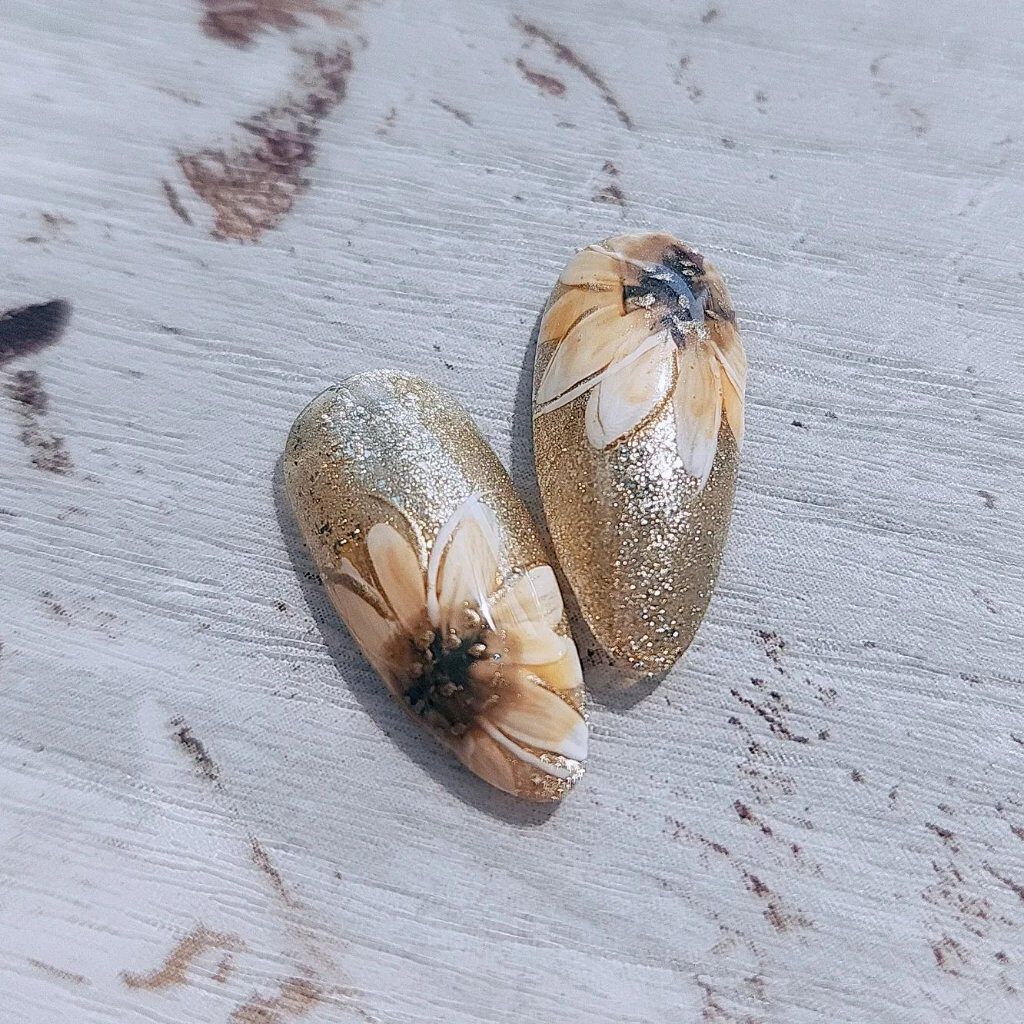 カラージェル/プレスト/ジェルネイルを使ったクチコミ（2枚目）