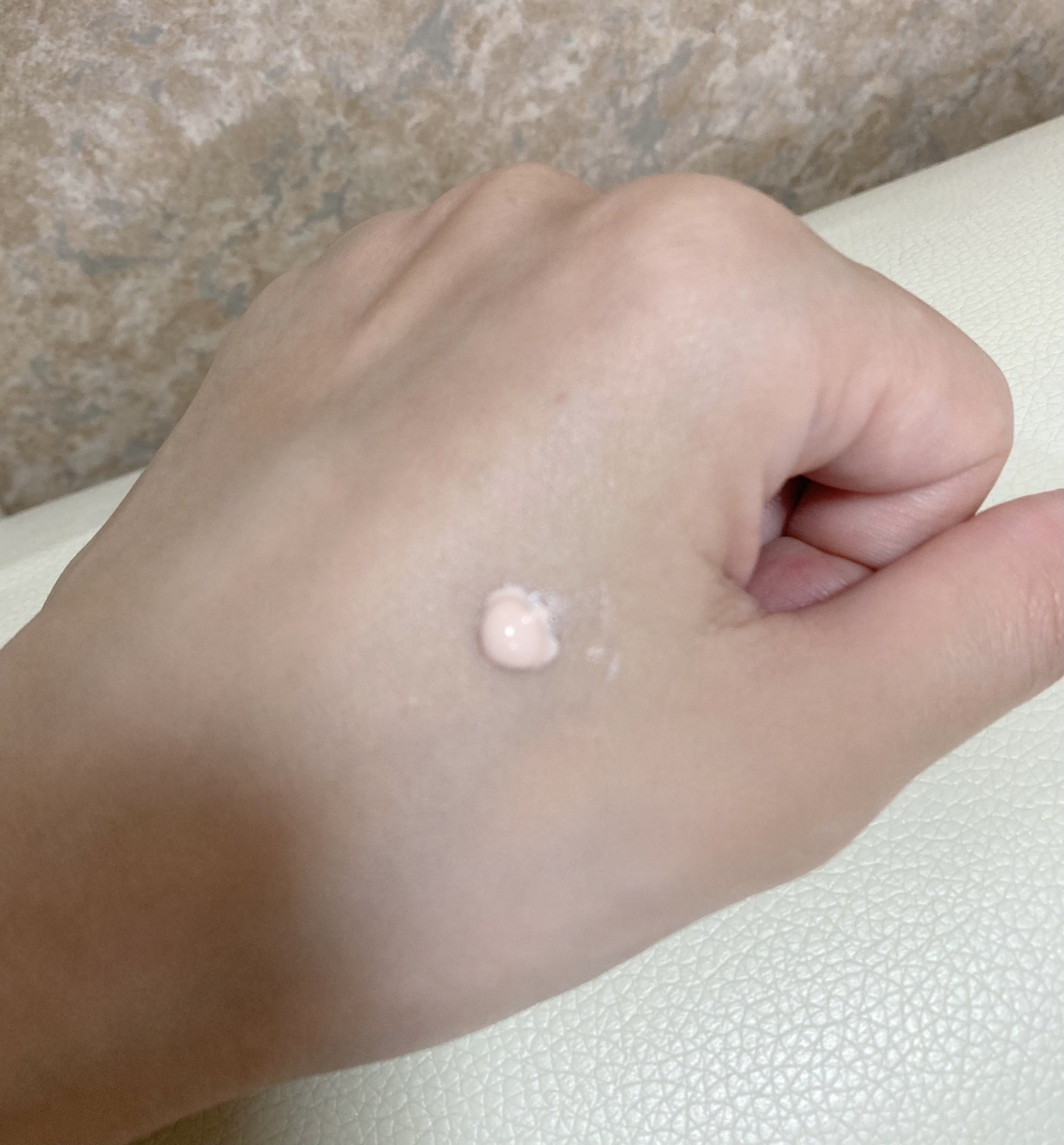 グロウトーンアップサンベースSPF50+PA+++/MISSHA/化粧下地を使ったクチコミ（2枚目）