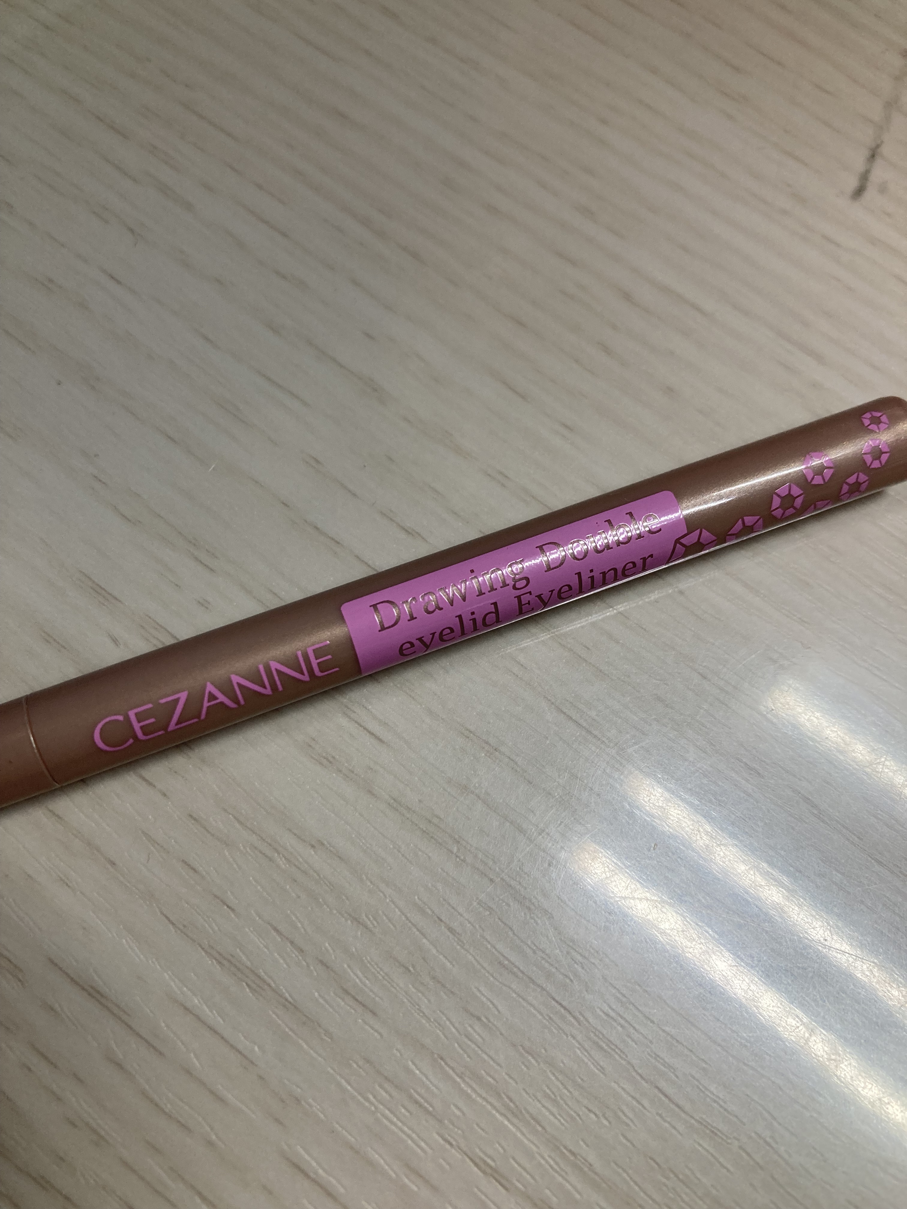 描くふたえアイライナー/CEZANNE/リキッドアイライナーを使ったクチコミ（1枚目）