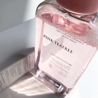 .
￣￣￣￣￣￣￣￣￣￣￣￣￣￣￣
💖APLIN

PINK TEATREE TONER

￣￣￣￣￣￣￣￣￣￣￣￣￣￣￣
アプリンの見た目も可愛い鎮静トナー。
このピンク色は荒れた肌にたっぷり水分を補