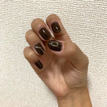 NAILTOWN ニュアンスクロムパウダーのクチコミ「セリアジェルでセルフネイル💅

セルフネイル必需品！セリアジェル！
今持ってる色物は全てセリア.....」（1枚目）