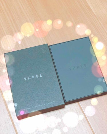 ★THREE 
★ディメンショナルビジョンアイパレット01
★6500円（税抜）

大好きなTHREE！
基礎化粧品、クレンジングバーム、アルカミストツイストフォーアイは買ったことあったけど、初のアイパ