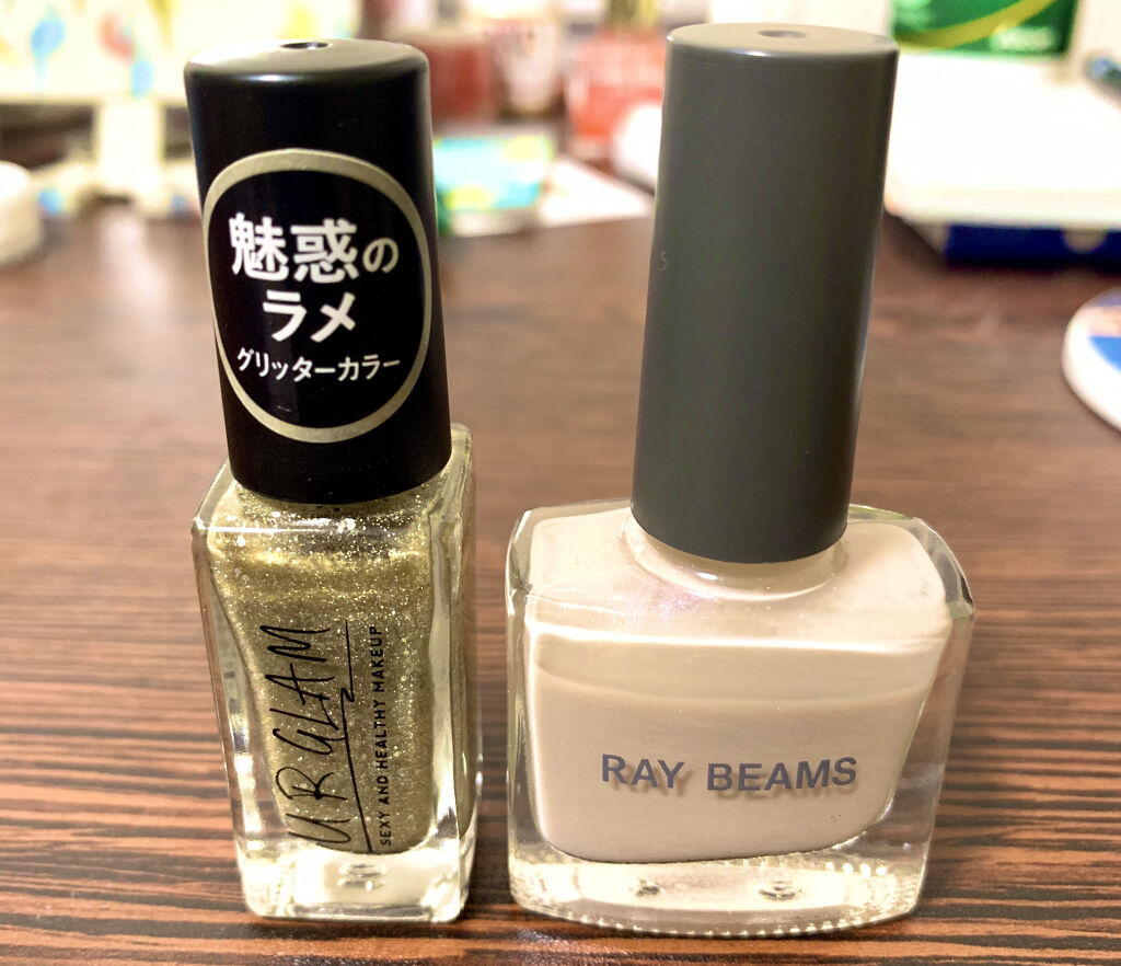 UR GLAM　COLOR NAIL SELECTION GD1＜グリッターカラー＞/U R GLAM/マニキュアを使ったクチコミ（2枚目）