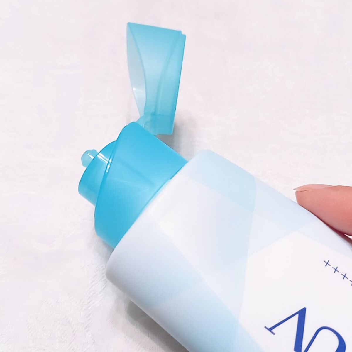 ビオレUV アクアリッチ ライトアップエッセンス/ビオレ/日焼け止めクリームを使ったクチコミ（3枚目）