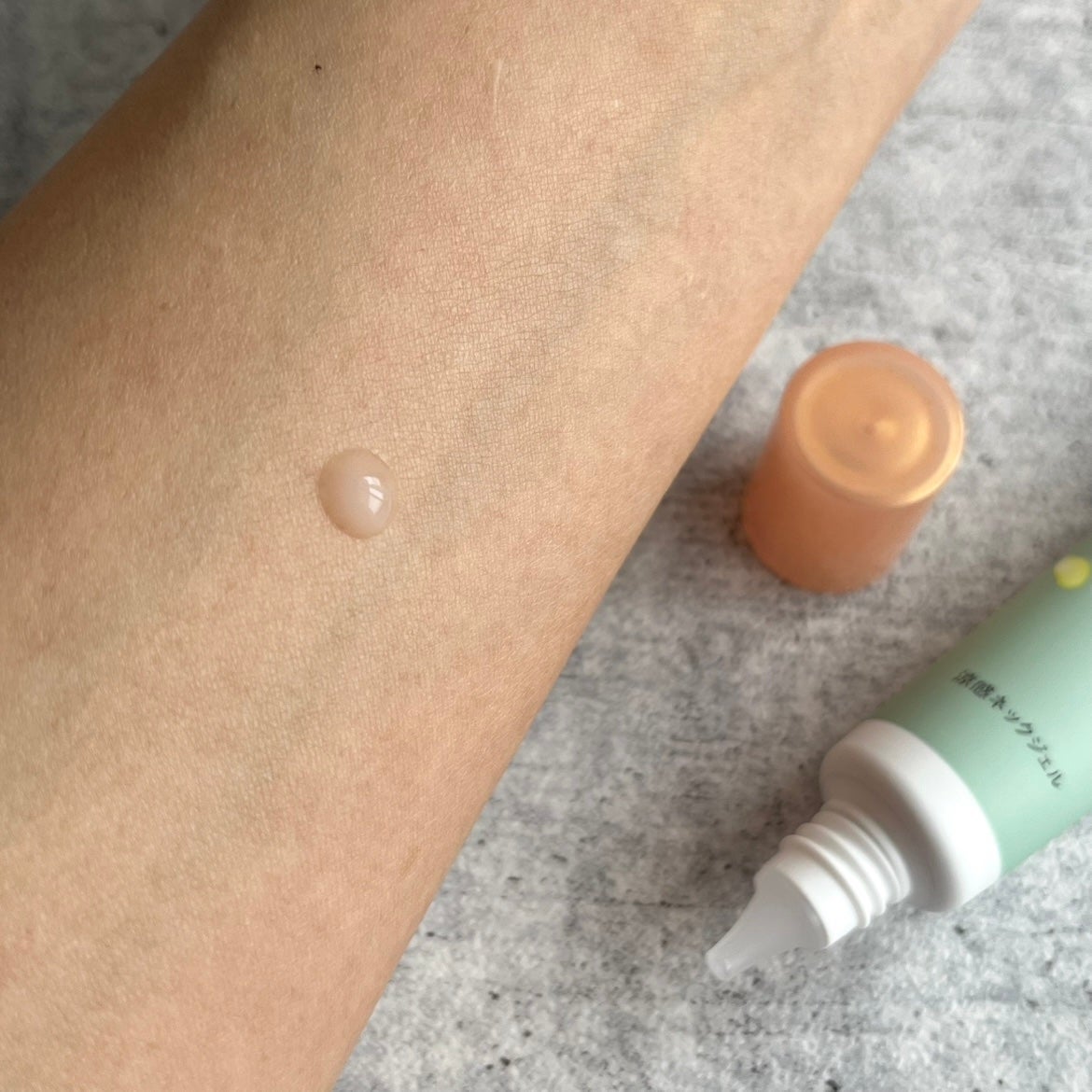 8x4 アロマスイッチ 涼感ネックジェル プロヴァンステラスの香り/8x4/デオドラント・制汗剤を使ったクチコミ(2枚目)