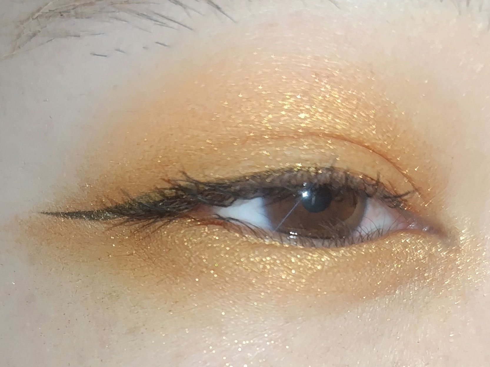 スモール アイシャドウ サモア シルク/M・A・C/単色アイシャドウを使ったクチコミ（3枚目）