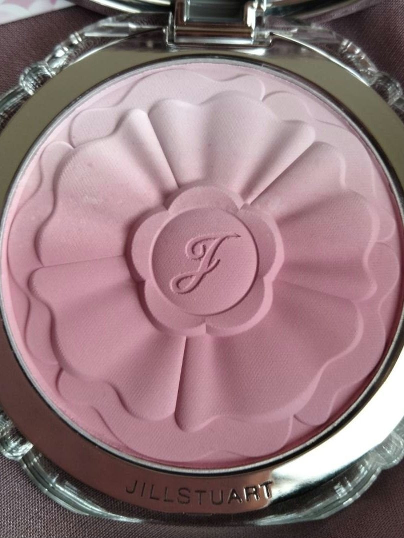 ジルスチュアート パステルペタル ブラッシュ/JILL STUART/パウダーチークを使ったクチコミ(5枚目)