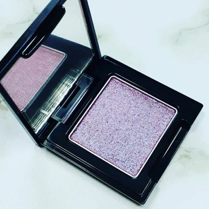 ラズル アイカラー/エレガンス ラズル /単色アイシャドウを使ったクチコミ(2枚目)