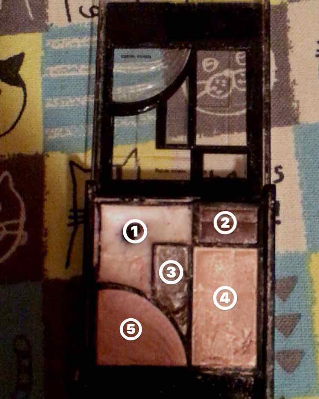 リアルクリエイトアイズ/KATE/単色アイシャドウを使ったクチコミ（3枚目）