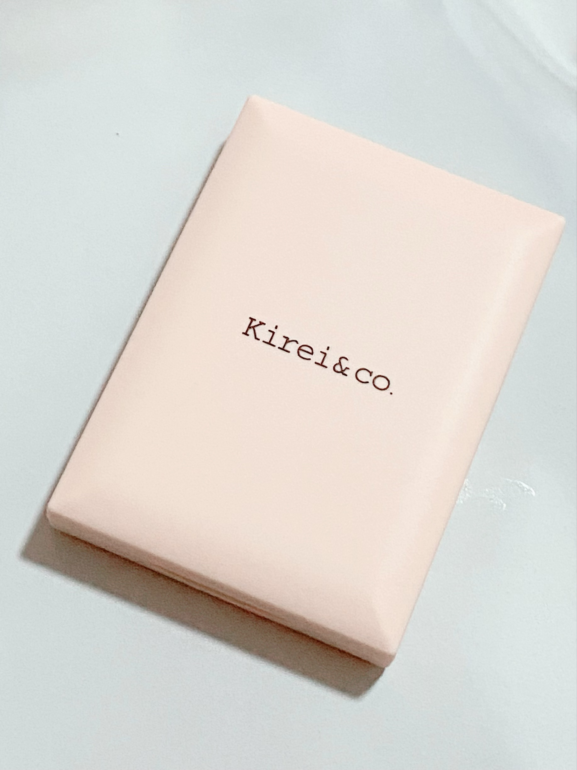 トーンアップ＆カバー コンシーラーパレット 01ピンクベージュ/Kirei&co./パレットコンシーラーを使ったクチコミ（2枚目）