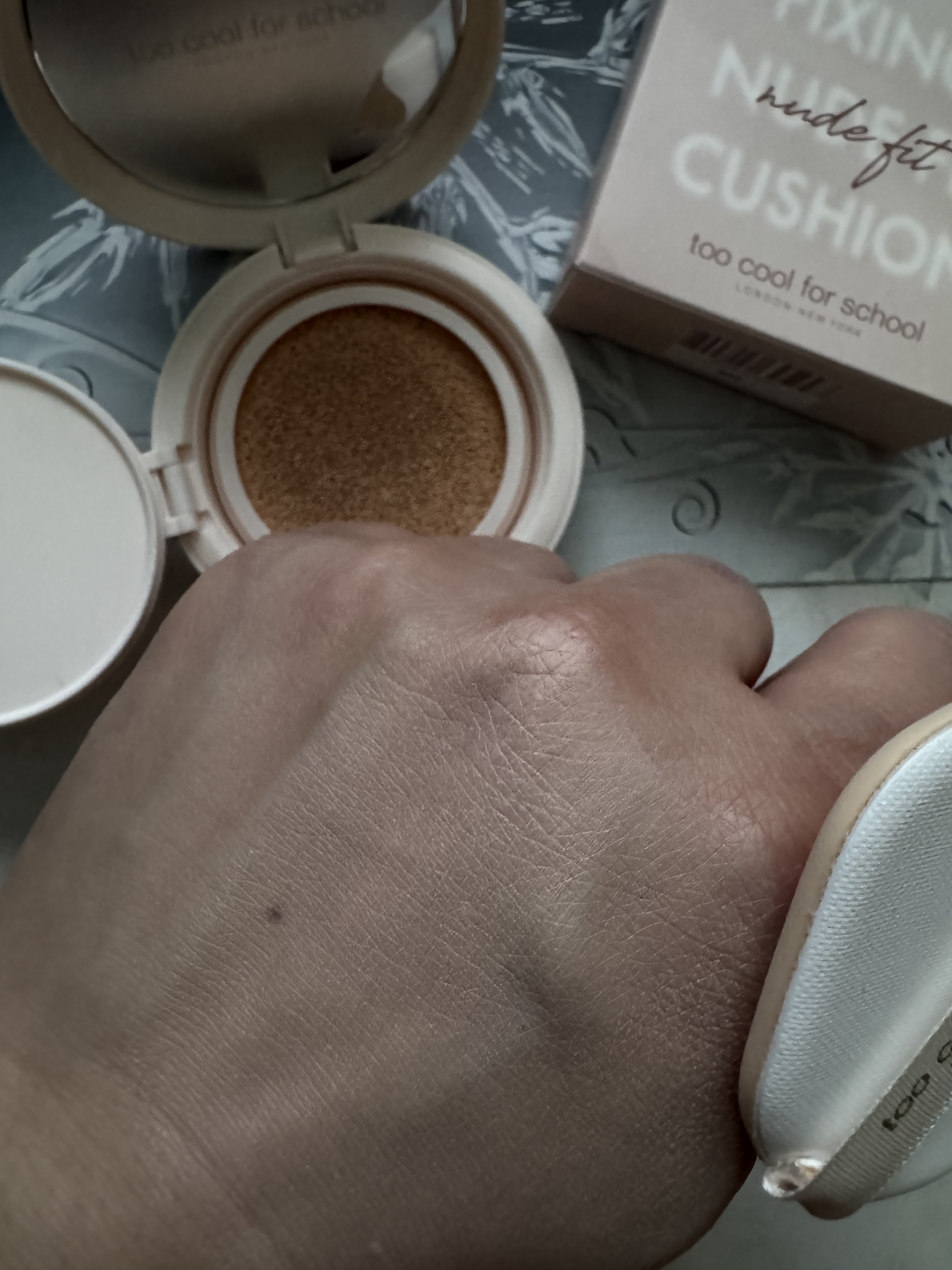 フィクシングヌードフィットクッション/too cool for school/クッションファンデーションを使ったクチコミ（3枚目）