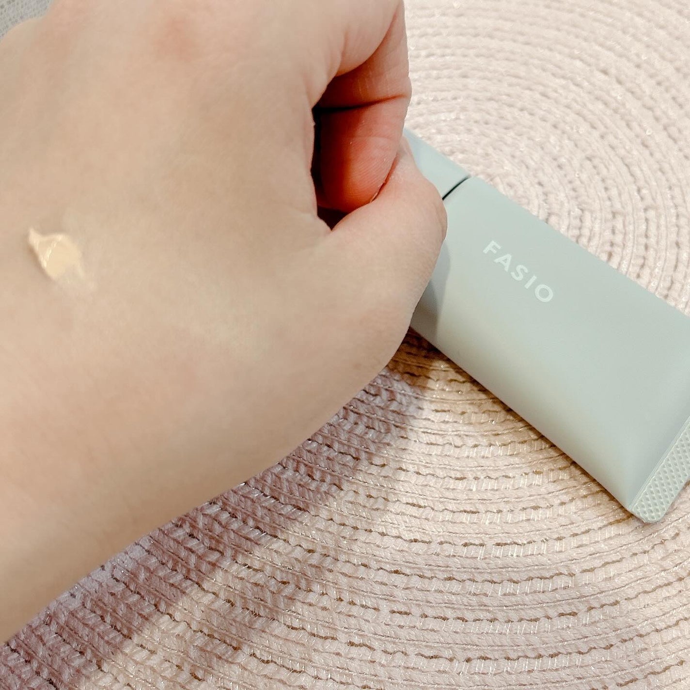 エアリーステイ BB ティント UV/FASIO/BBクリームを使ったクチコミ(4枚目)