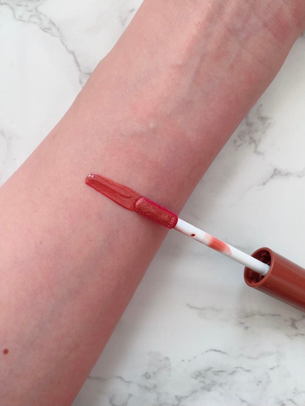 ウォータリーティントリップ/CEZANNE/リップティントを使ったクチコミ(4枚目)